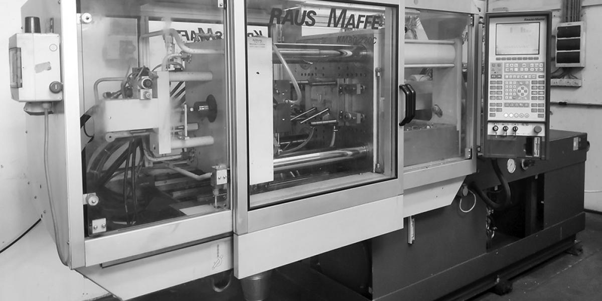 Krauss-Maffei 80-220 fröccsöntőgép
